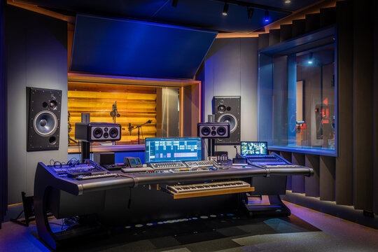 AFROBEATS MASTERING & SOUNDTRACK AUDIO SUITE